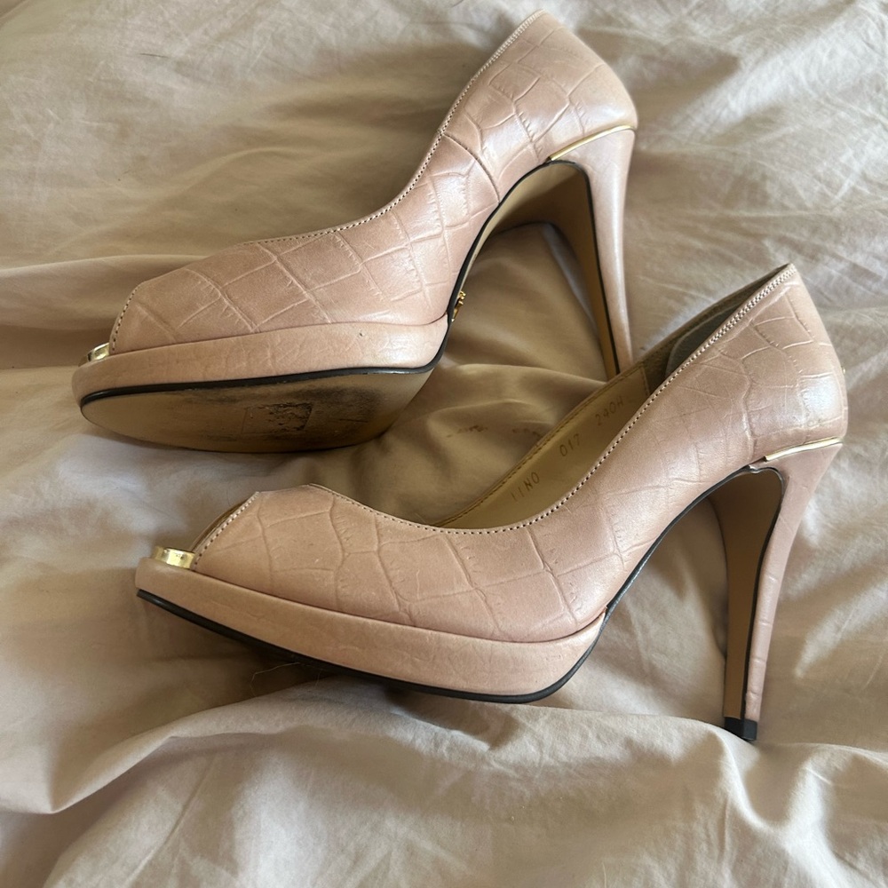 Women's Beige  Pink Peep Toe Heels